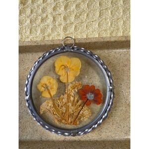 Lasting Impressions Pressed Flower Suncatcher Glass Metal Frame Vintage Floral